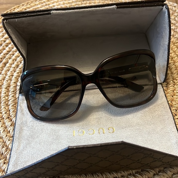 Gucci Tortoise Brown Sunglasses Amazing Condition! GG 3646/S DWJHA 60 16 125 - Picture 1 of 8